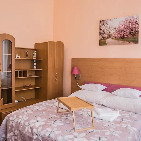 Appartamento Tiaré 1 Szeged